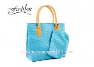 Tas Bahu Woven Simple Square Tosca